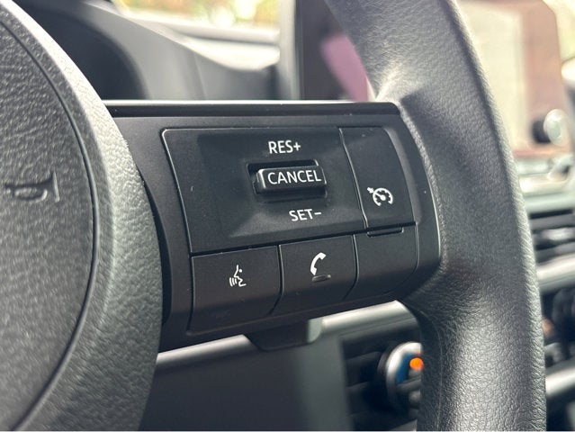 2025 Nissan Pathfinder S