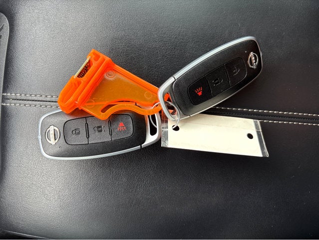 2025 Nissan Pathfinder S