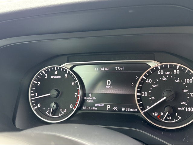 2025 Nissan Pathfinder S