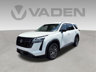 2026 Nissan Pathfinder S