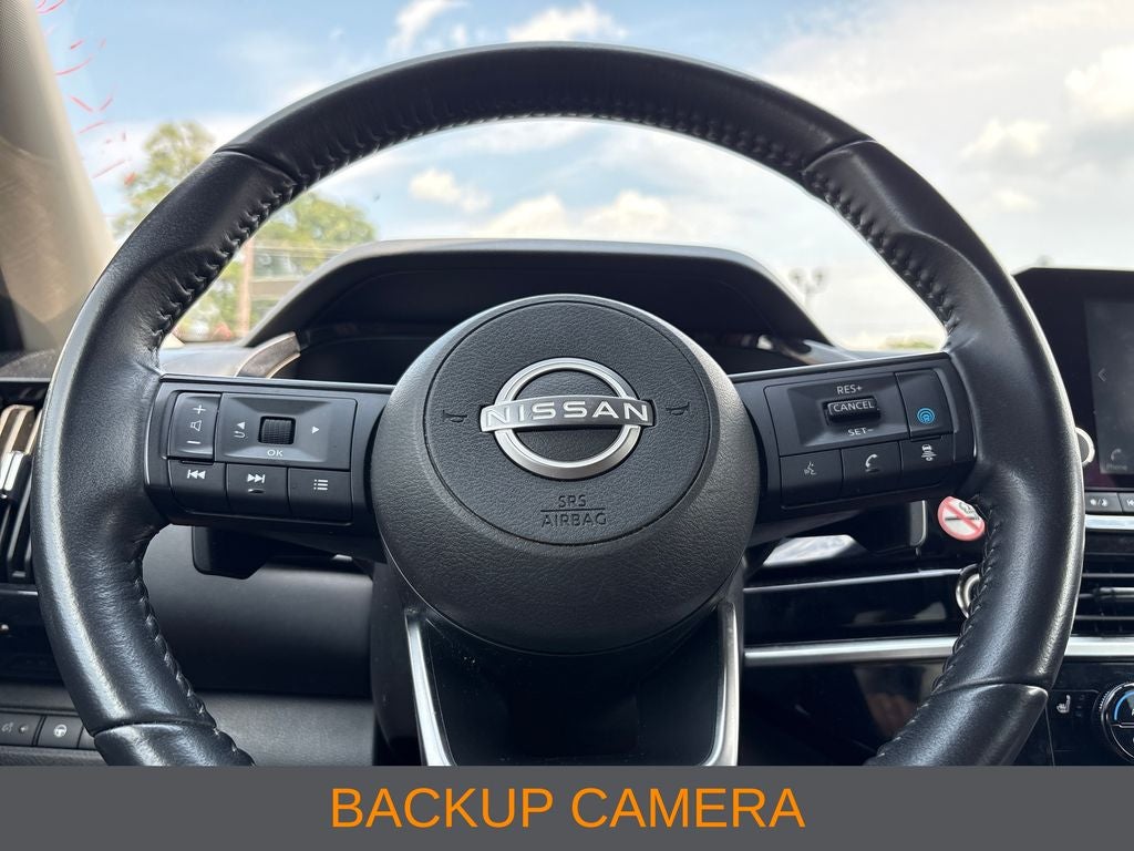2024 Nissan Pathfinder SV