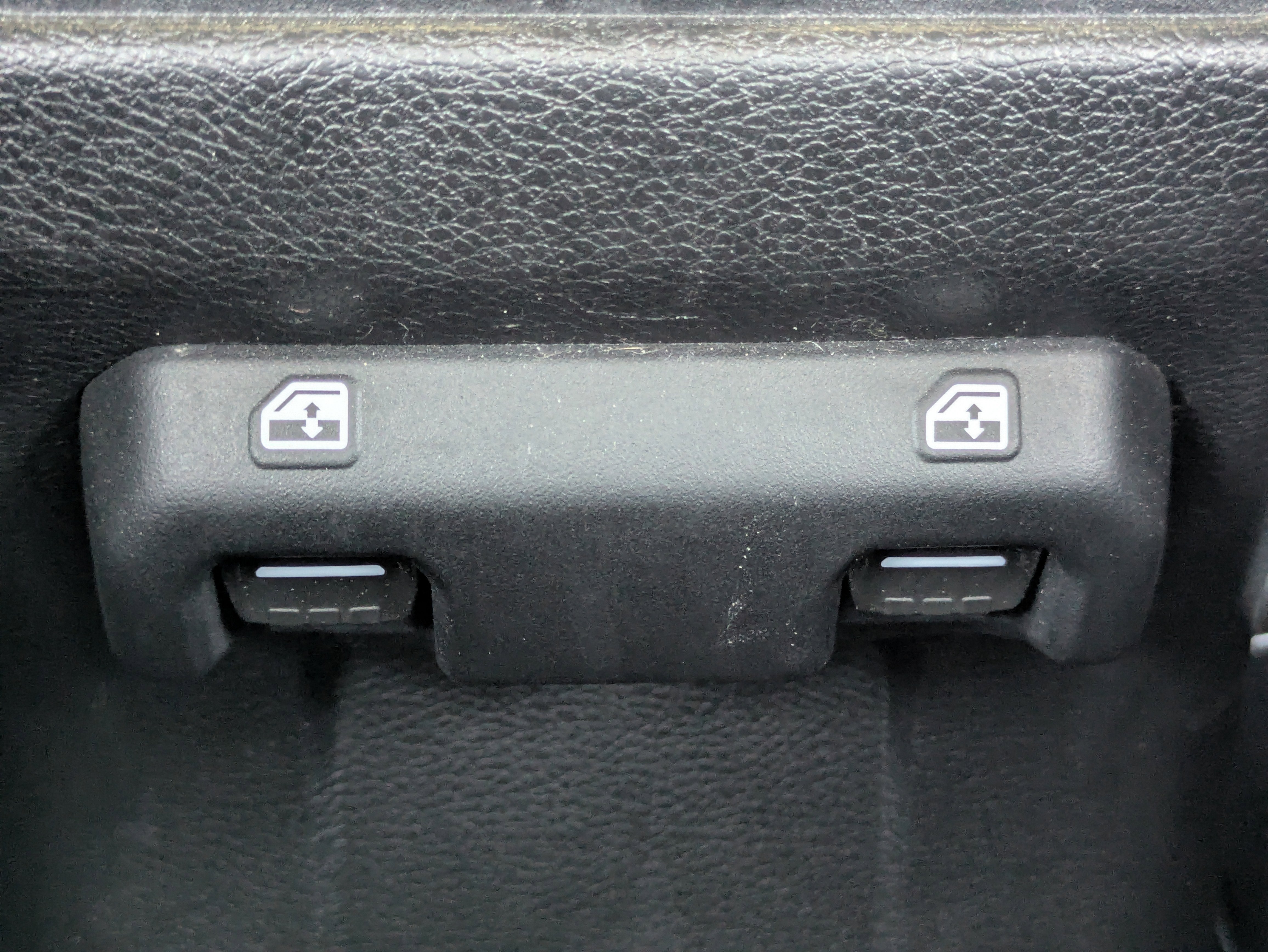 2023 Jeep Wrangler Sport Altitude