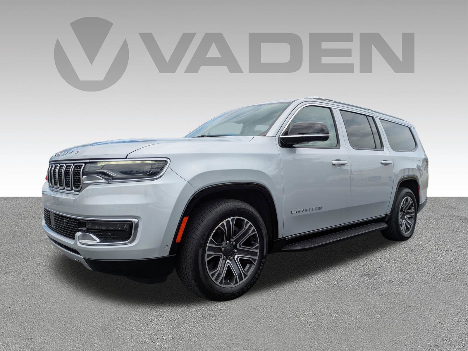 2023 Jeep Wagoneer L