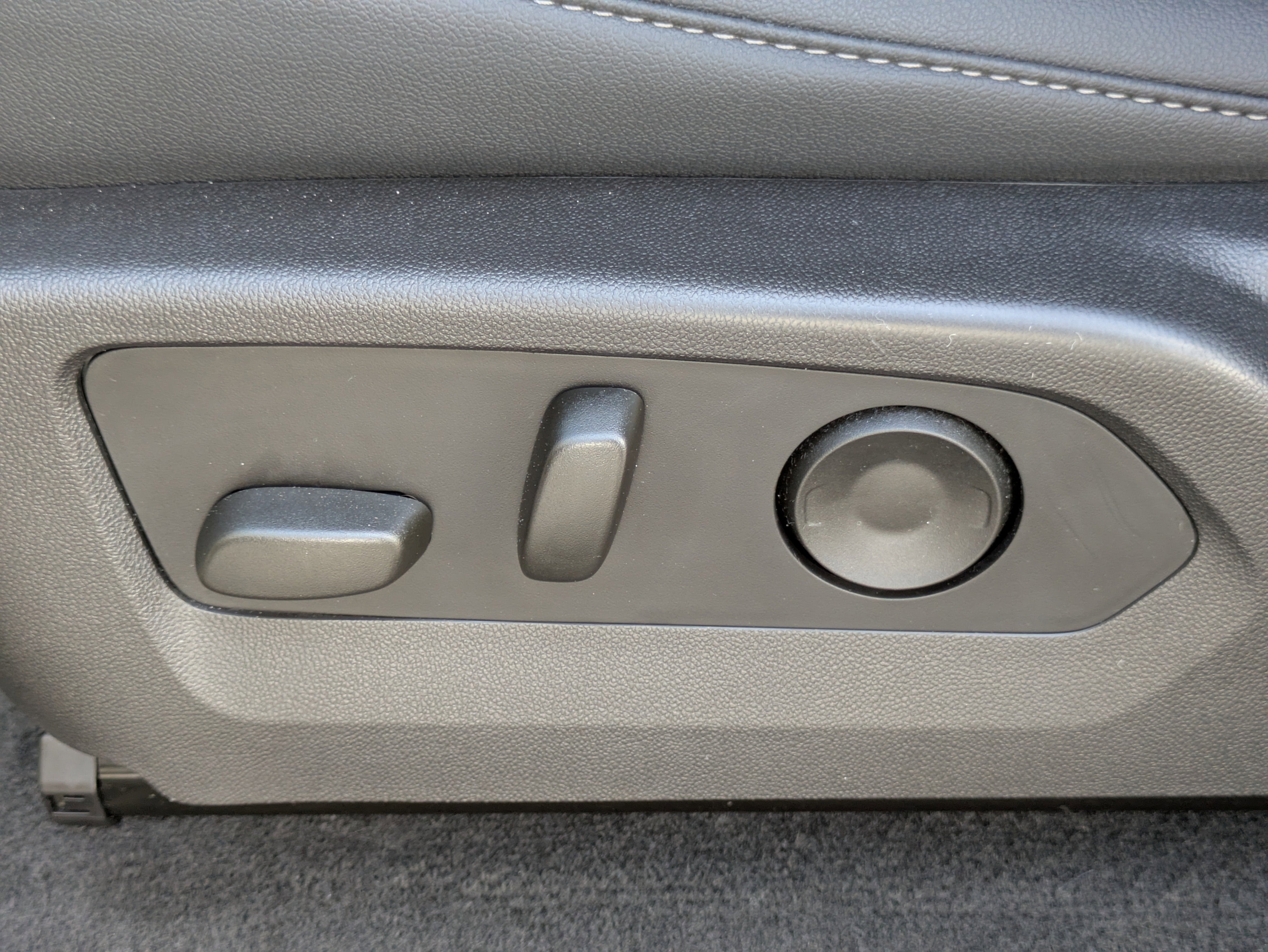 2024 Chevrolet Colorado 2WD LT