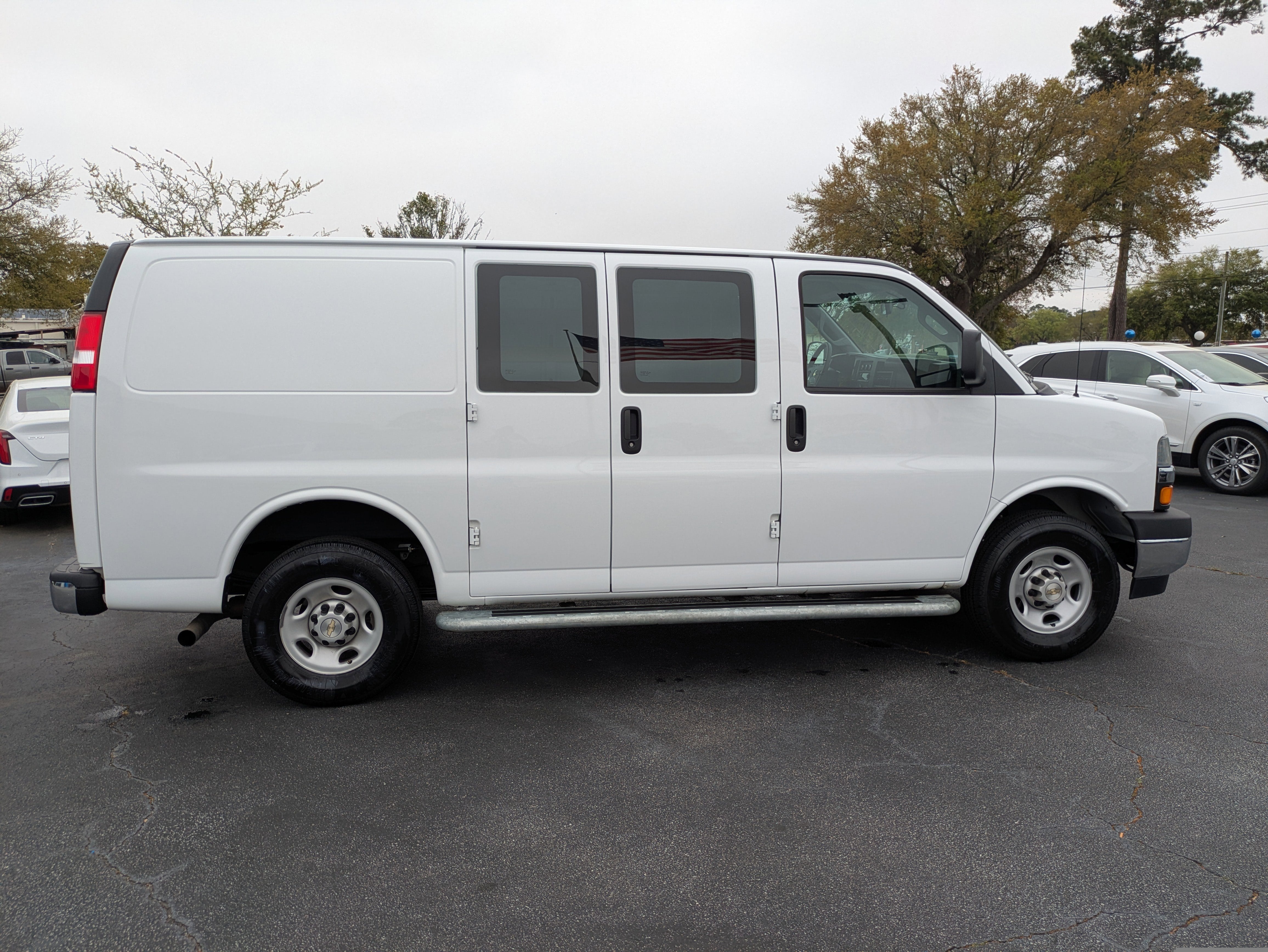 2024 Chevrolet Express Cargo Van Work Van