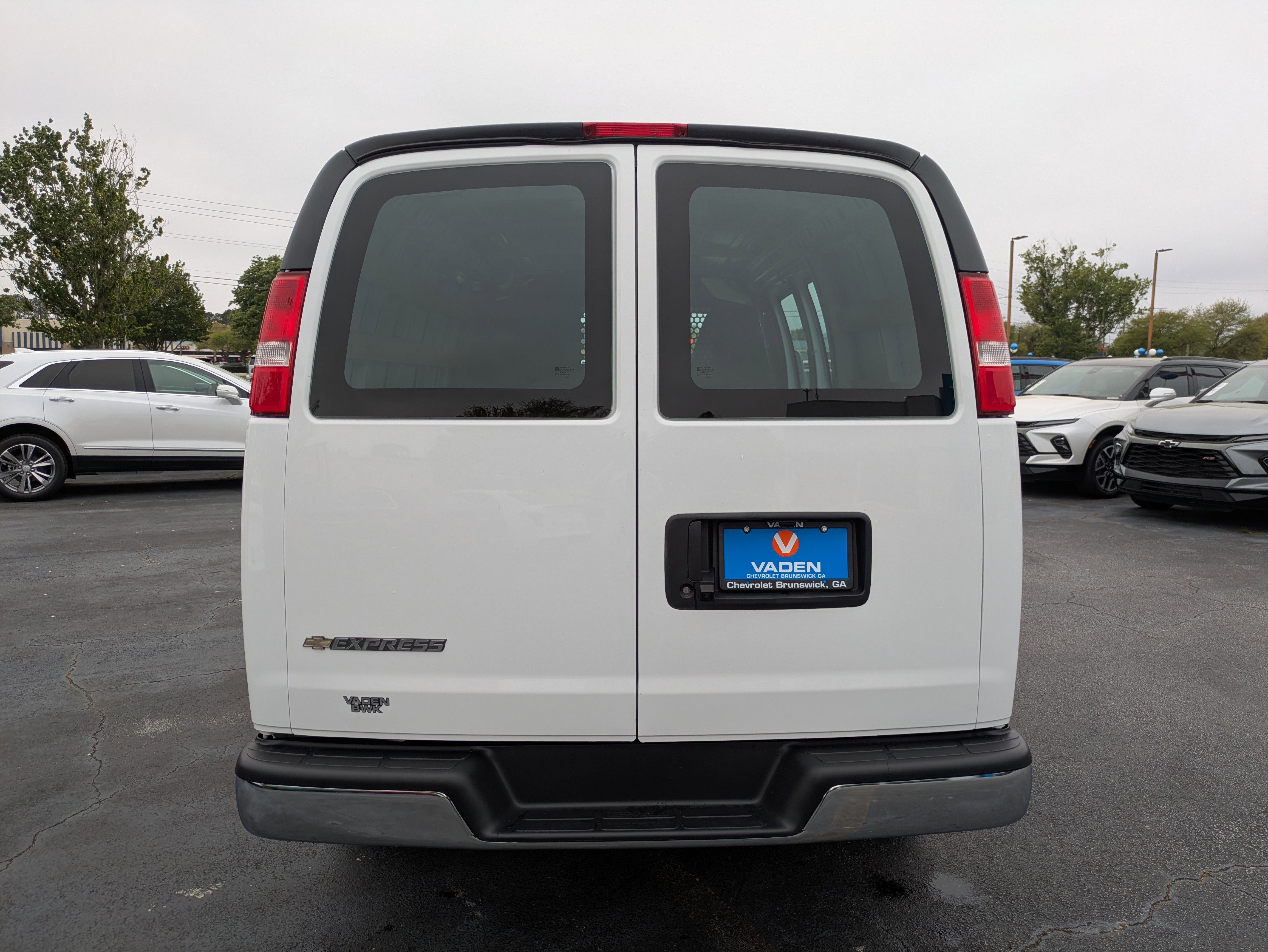 2024 Chevrolet Express Cargo Van Work Van
