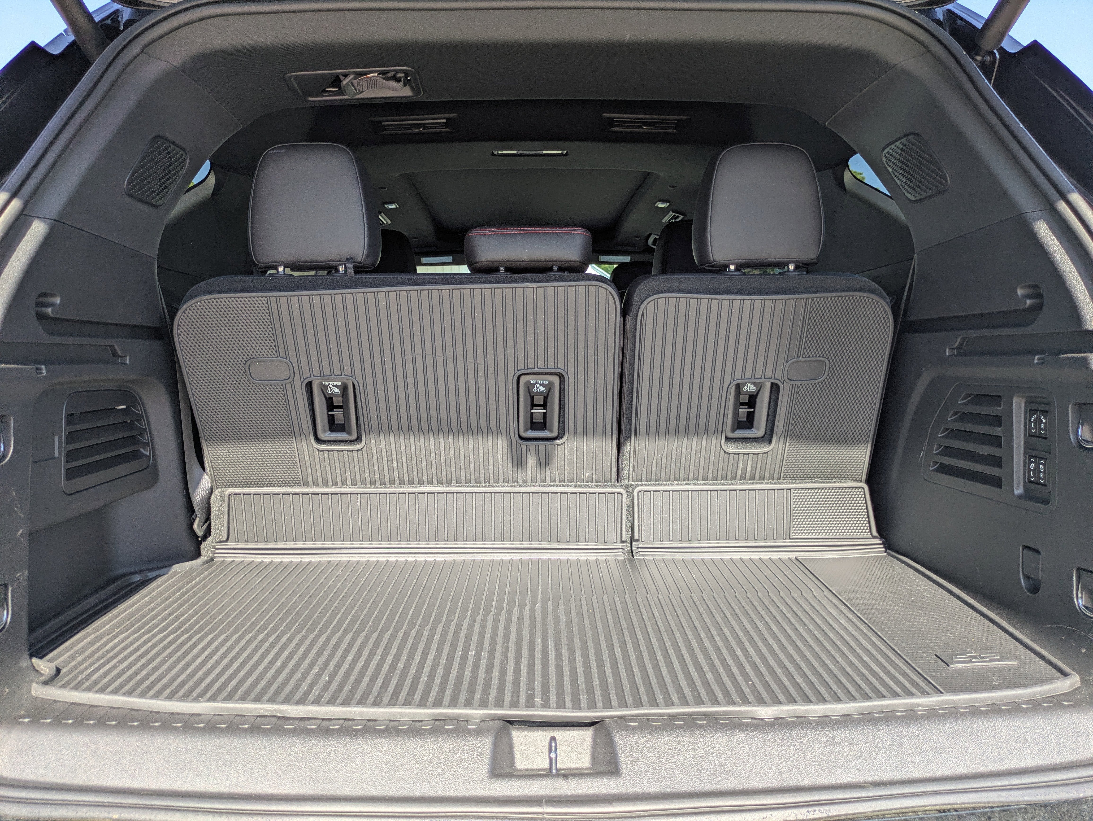 2026 Chevrolet Traverse FWD RS