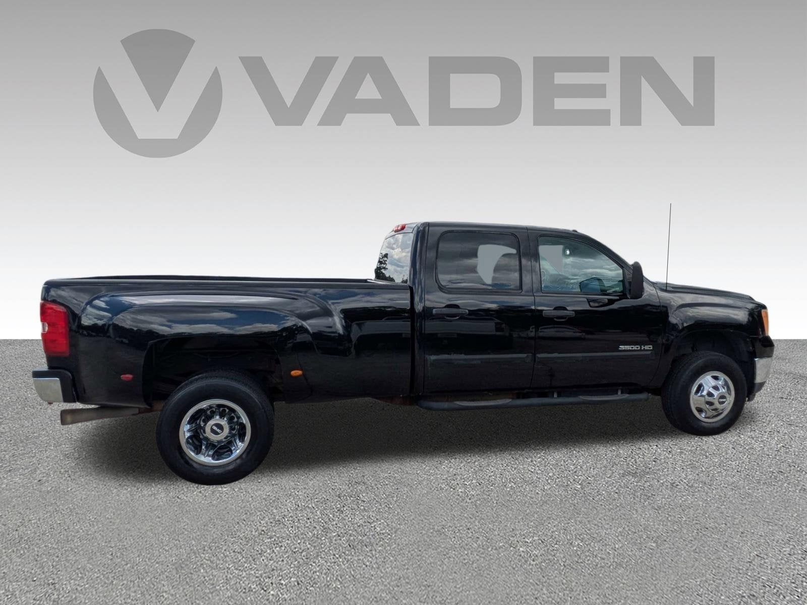2011 GMC Sierra 3500HD DRW SLE