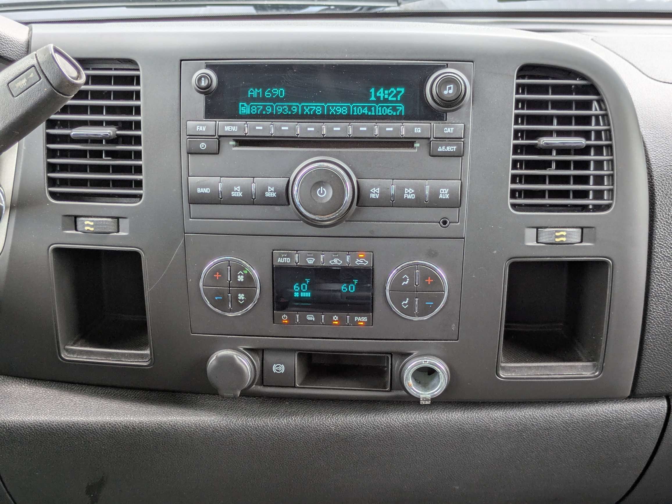 2011 GMC Sierra 3500HD DRW SLE