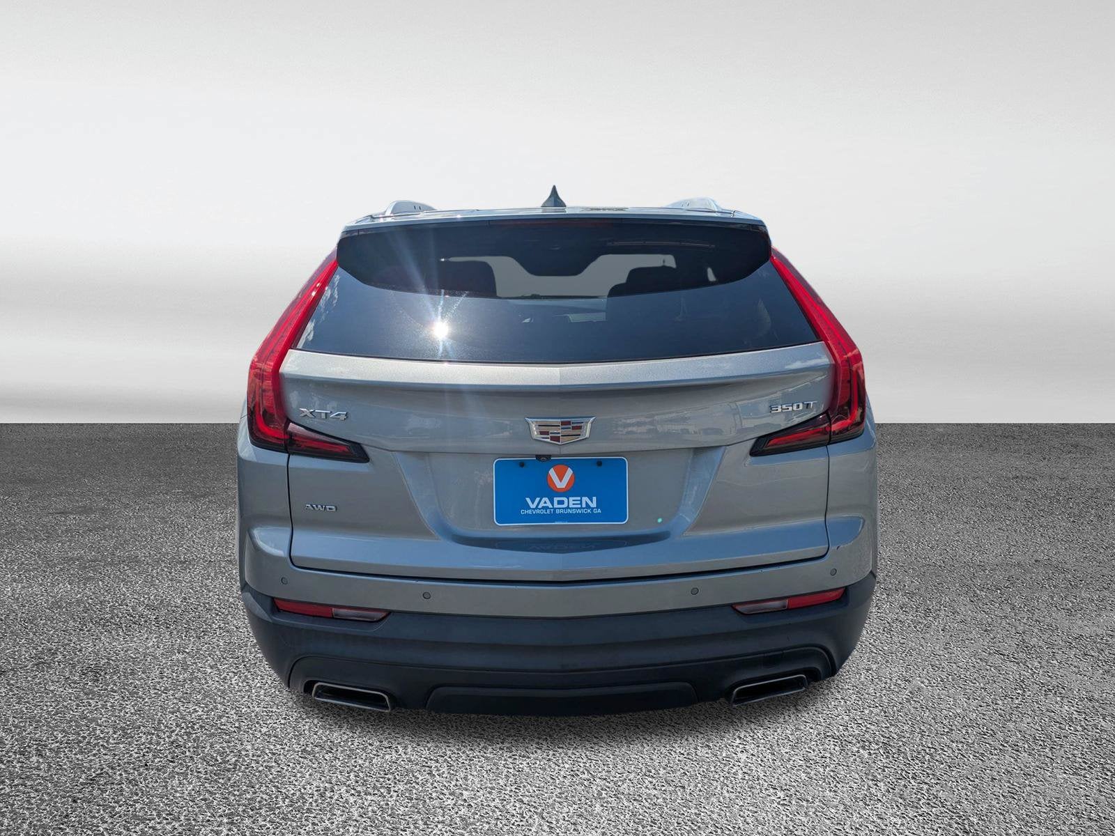 2023 Cadillac XT4 AWD Luxury
