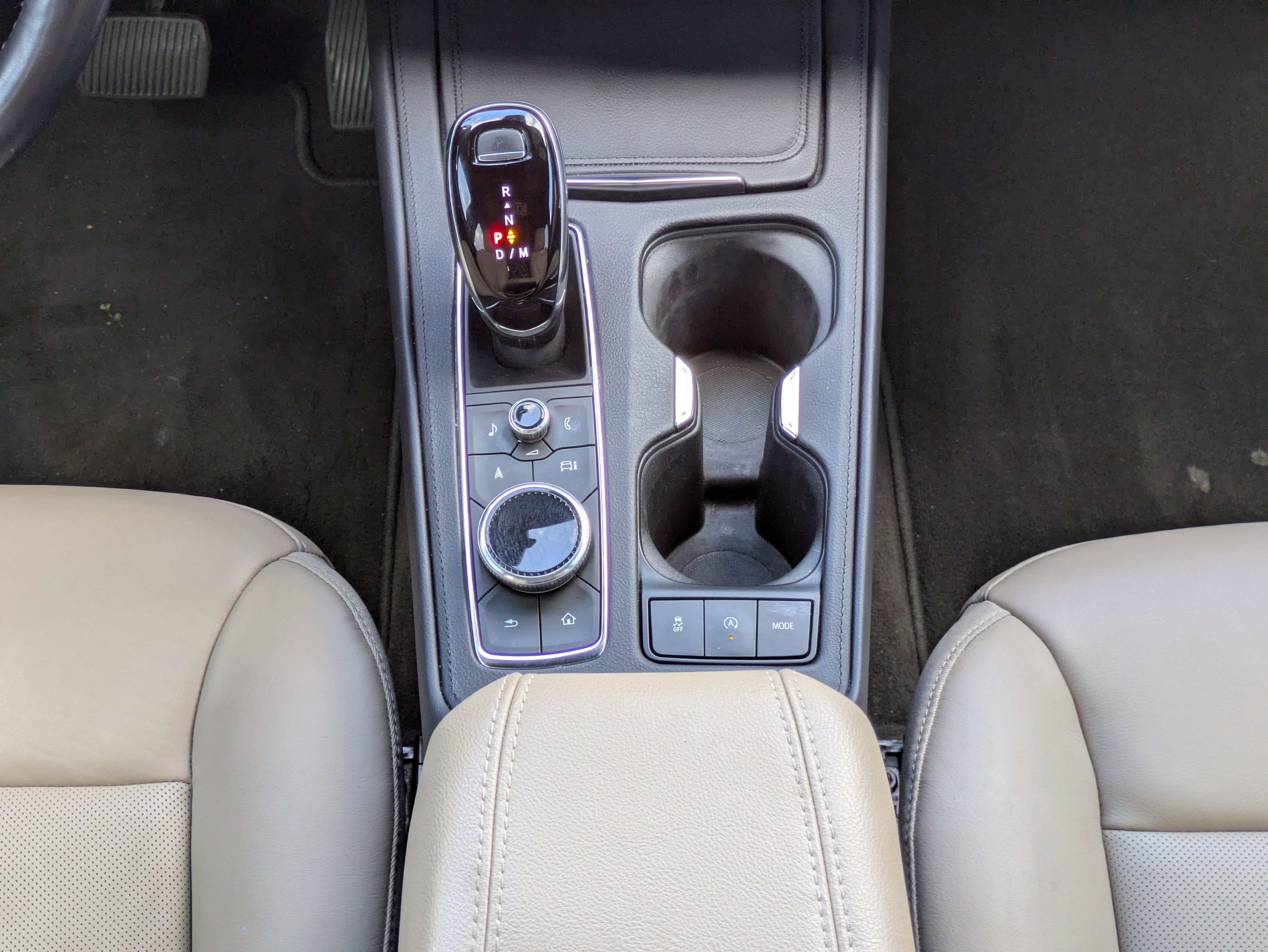 2024 Cadillac XT4 FWD Premium Luxury