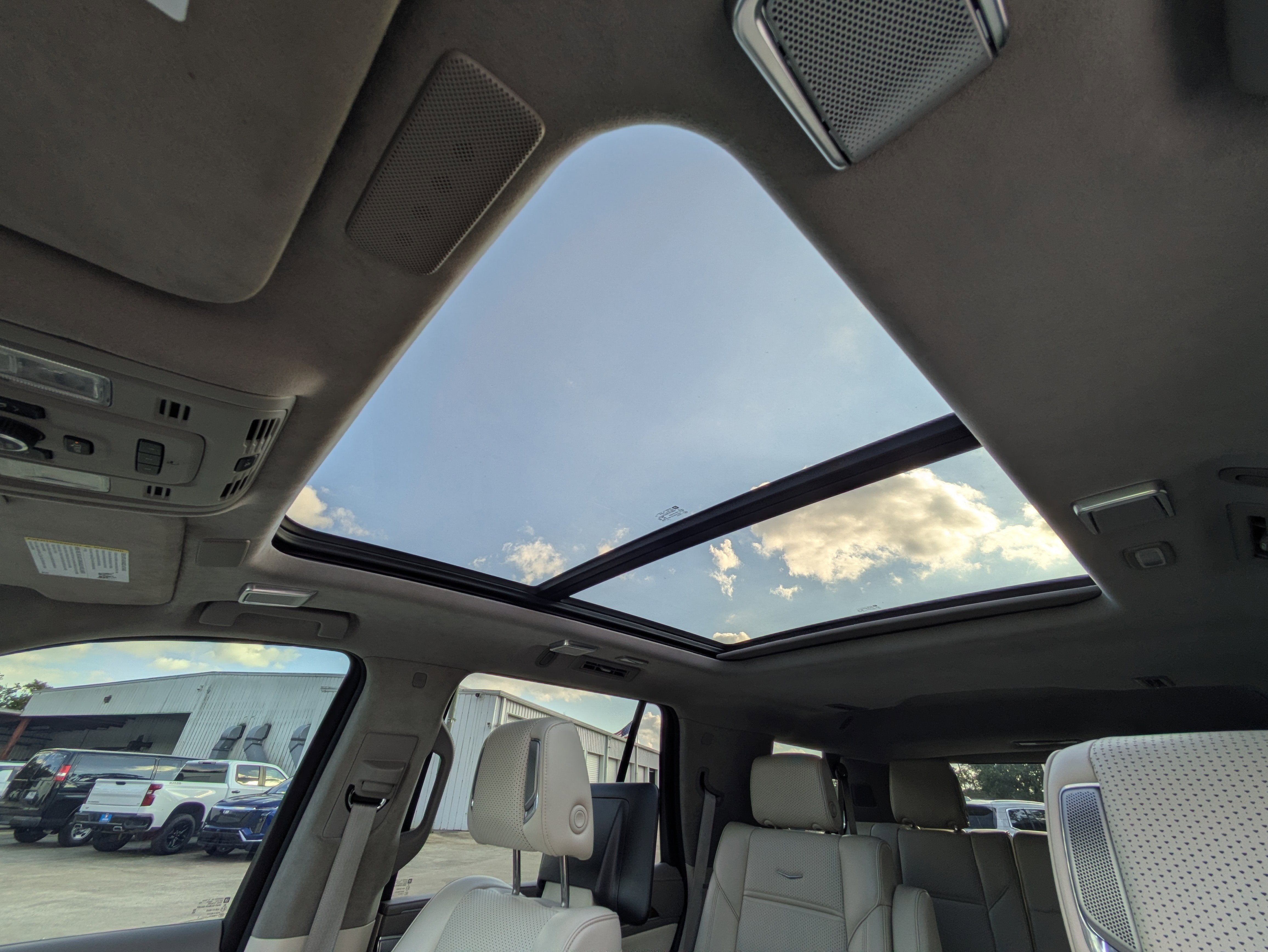 2022 Cadillac Escalade Premium Luxury Platinum