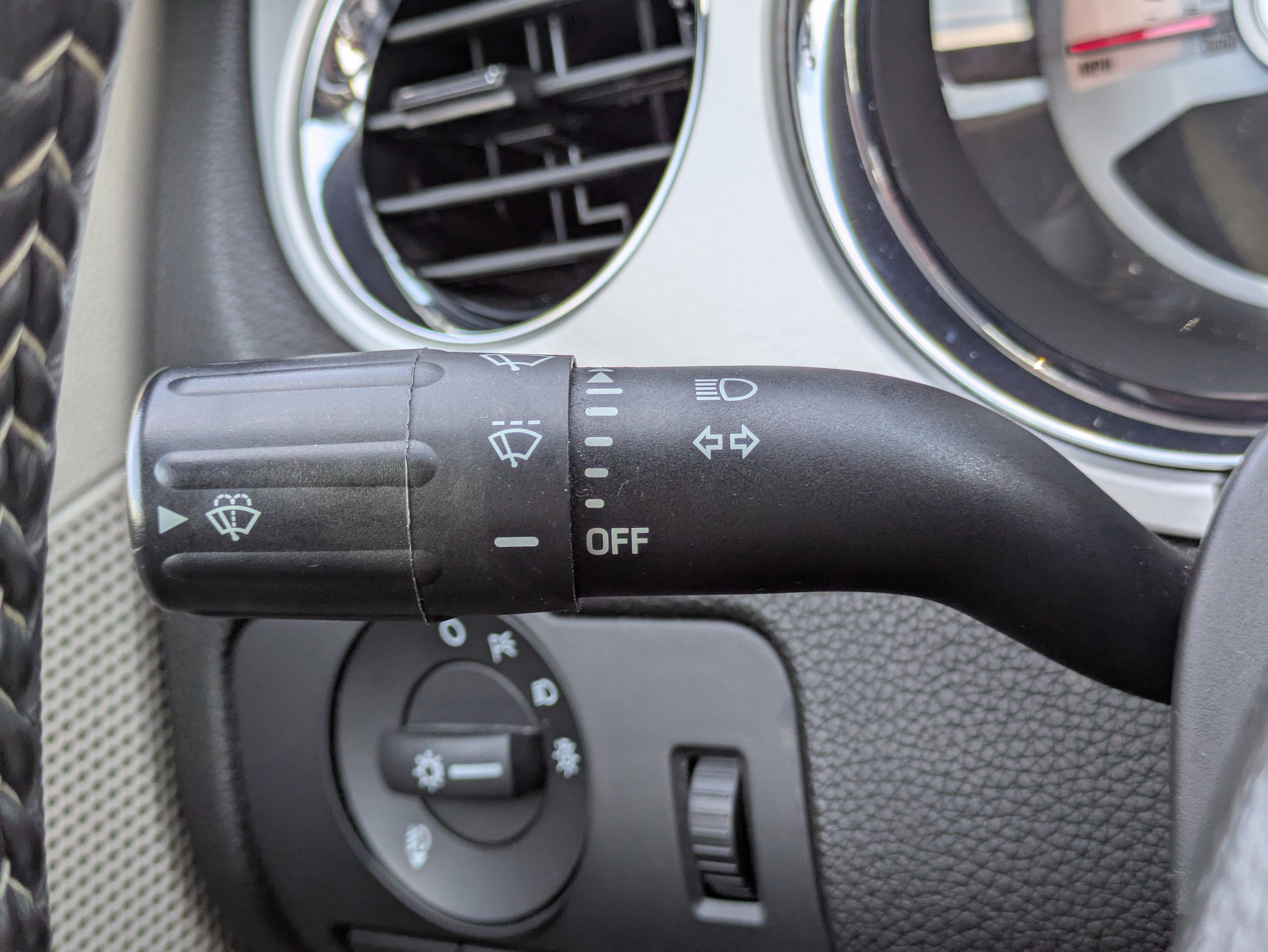 2011 Ford Mustang V6 Premium