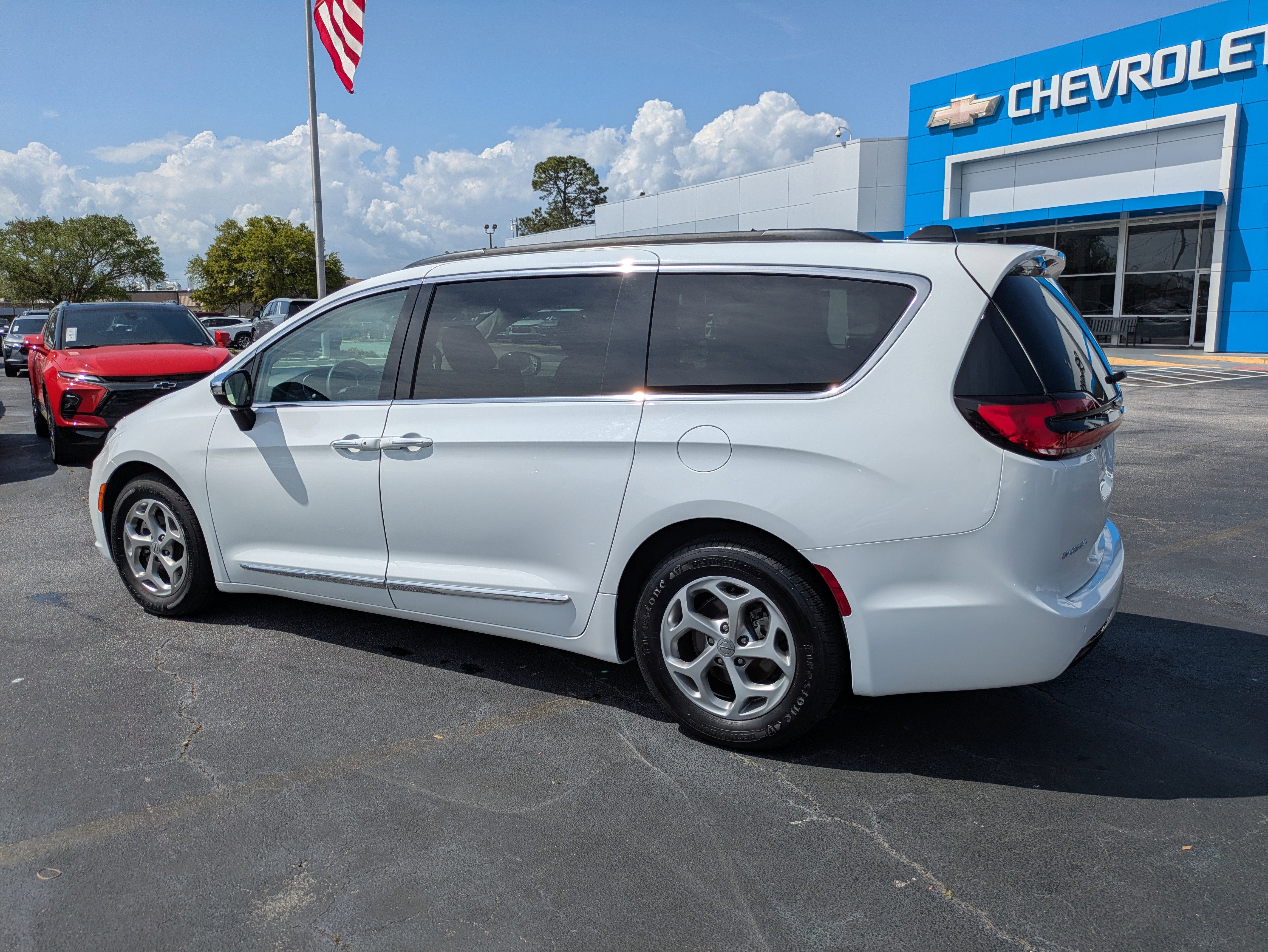 2023 Chrysler Pacifica Limited