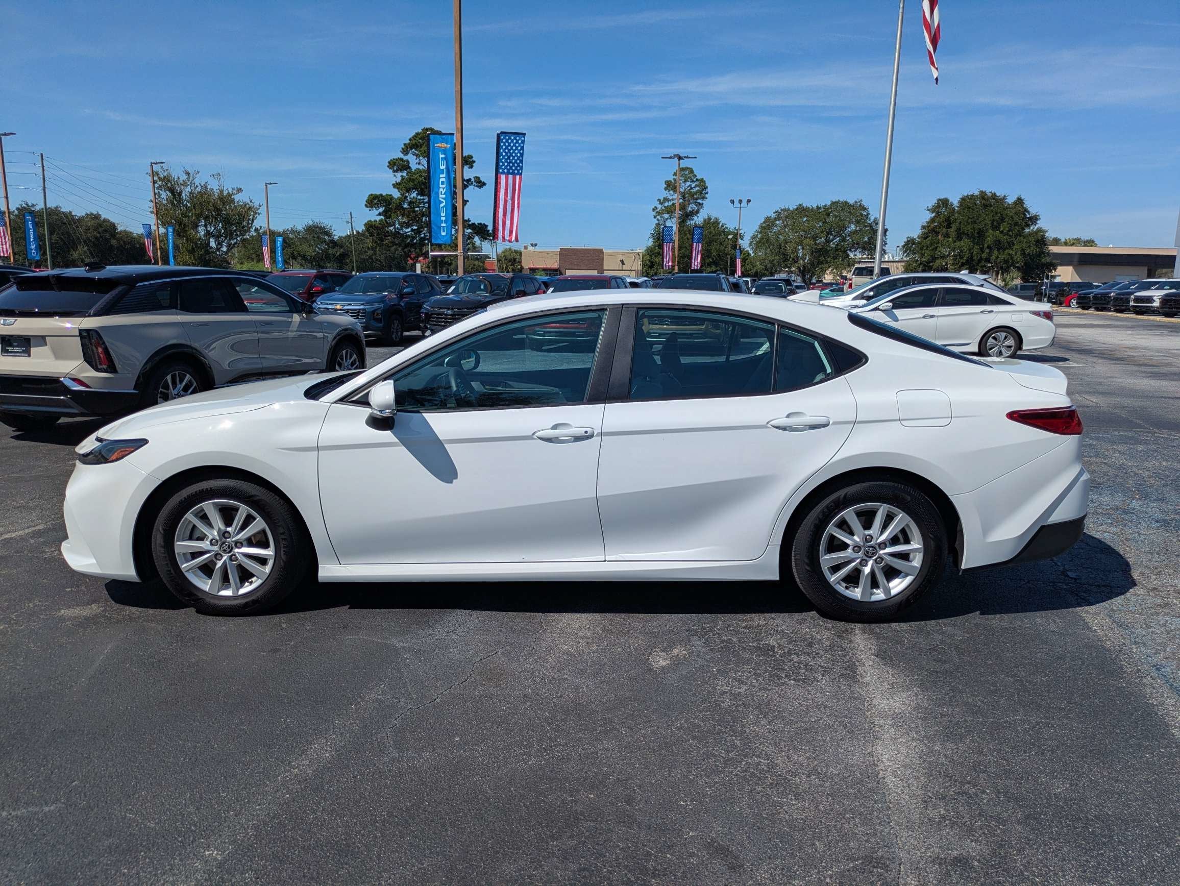 2025 Toyota Camry LE