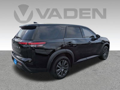 2024 Nissan Pathfinder S