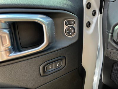 2024 Jeep Wrangler 4-Door Sahara 4x4