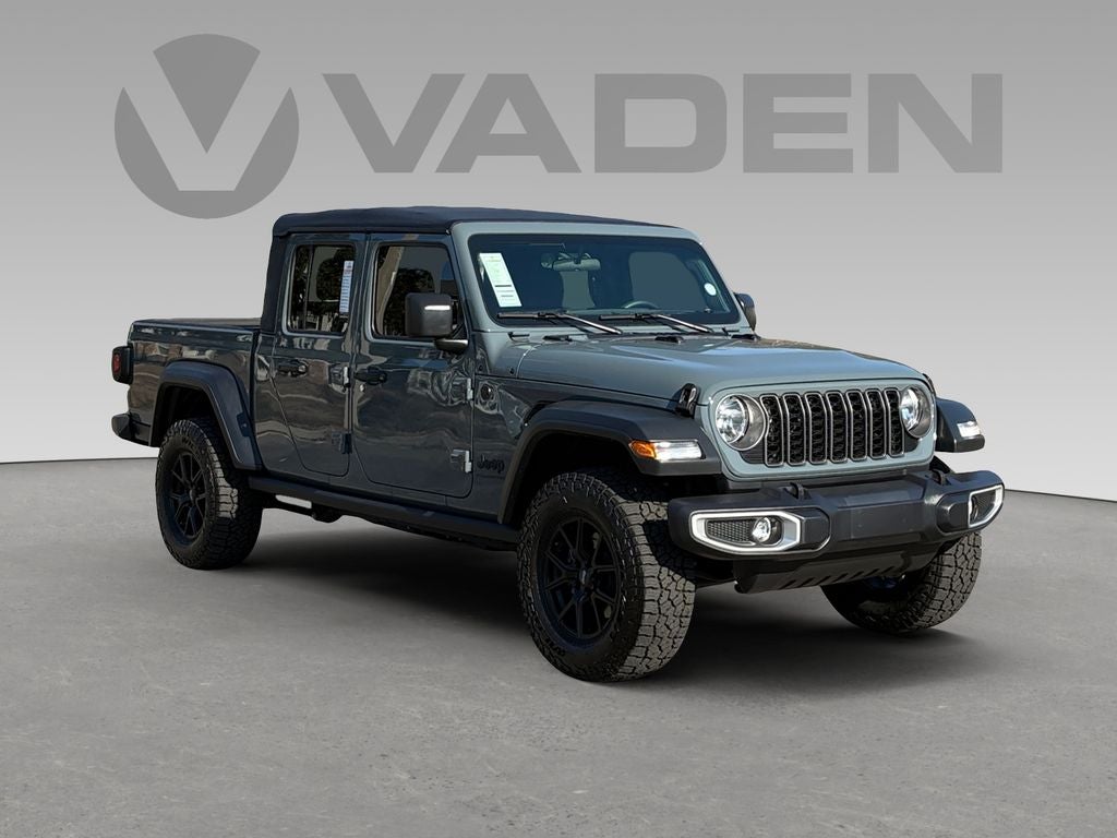 2025 Jeep Gladiator Sport
