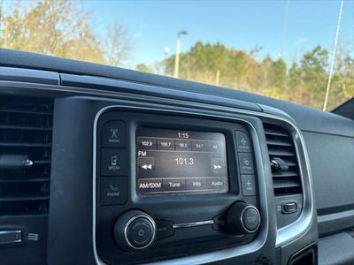 2024 RAM 1500 Classic Warlock Crew Cab 4x2 5'7' Box