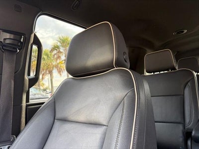 2023 Chevrolet Suburban 2WD Premier