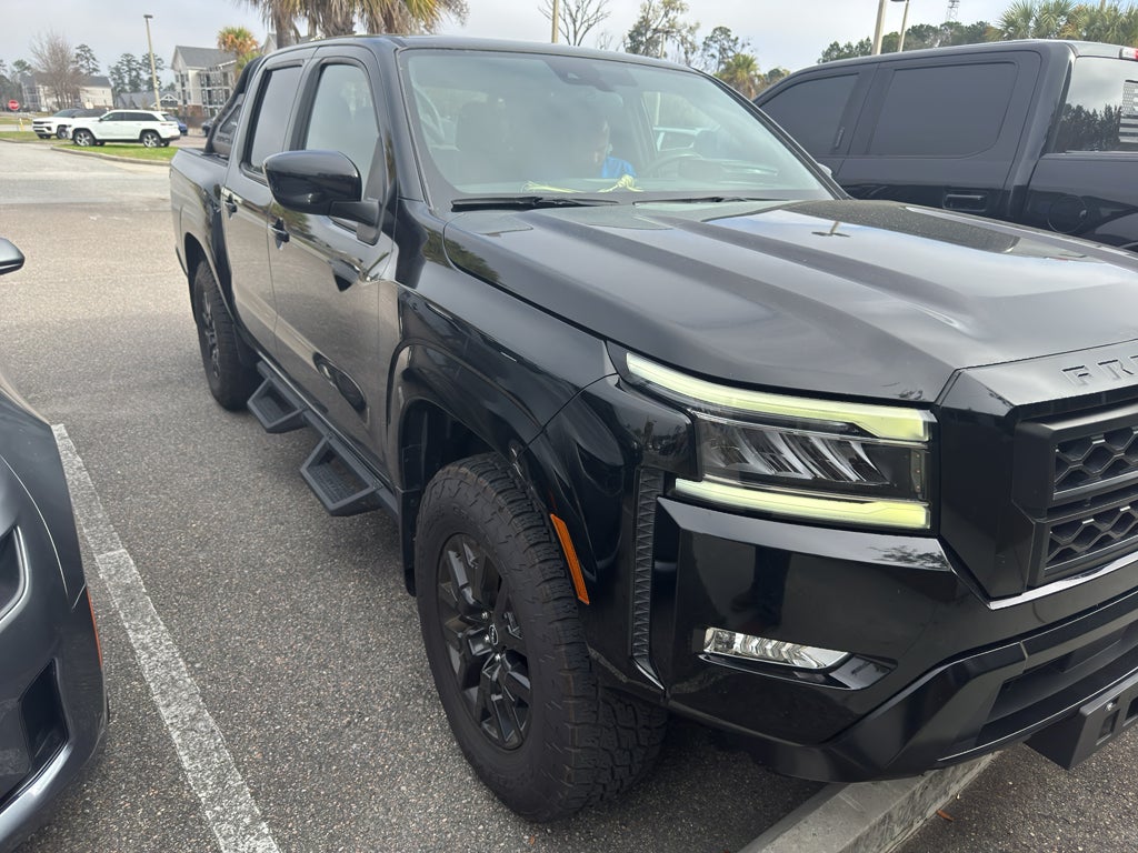 2023 Nissan Frontier SV