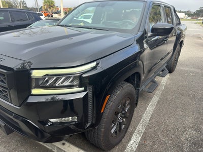 2023 Nissan Frontier SV