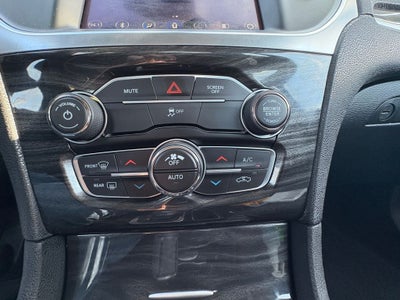 2019 Chrysler 300 Touring