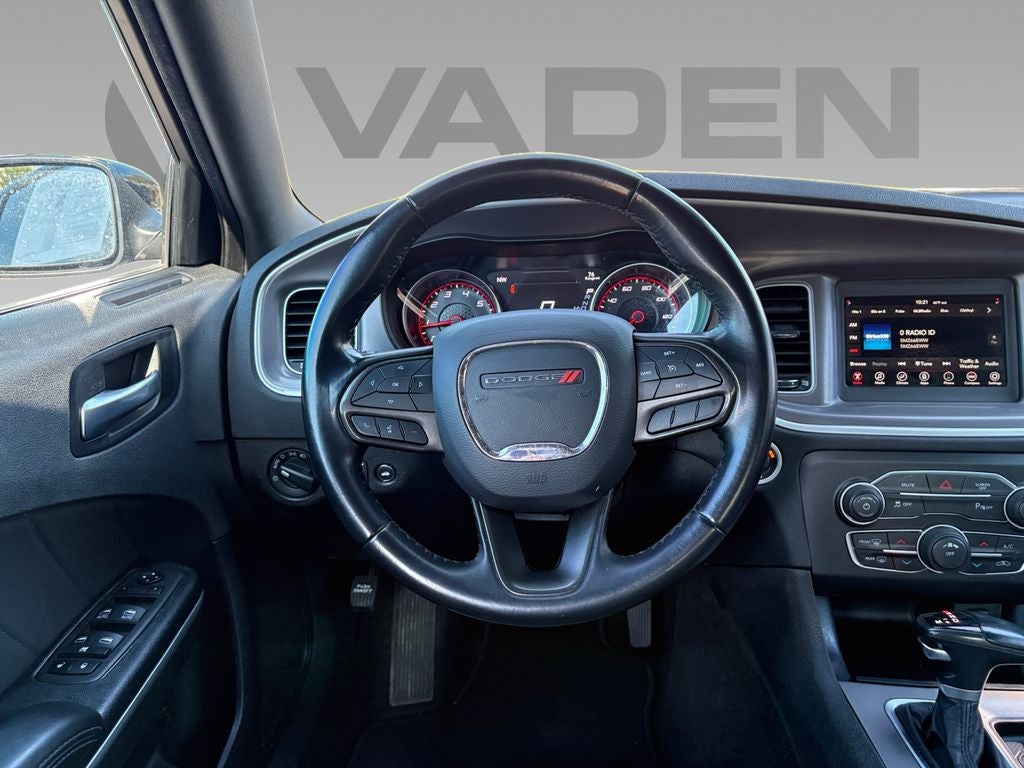 2022 Dodge Charger SXT RWD
