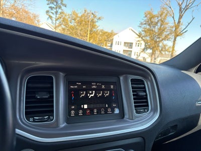 2022 Dodge Charger SXT RWD