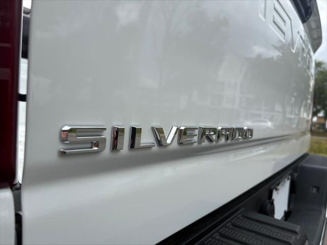 2025 Chevrolet Silverado 2500HD 4WD Crew Cab Standard Bed LT