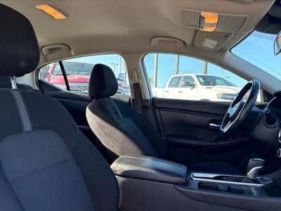2022 Nissan Sentra SV Xtronic CVT