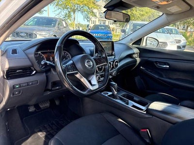 2022 Nissan Sentra SV Xtronic CVT