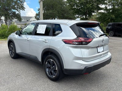 2025 Nissan Rogue SV FWD
