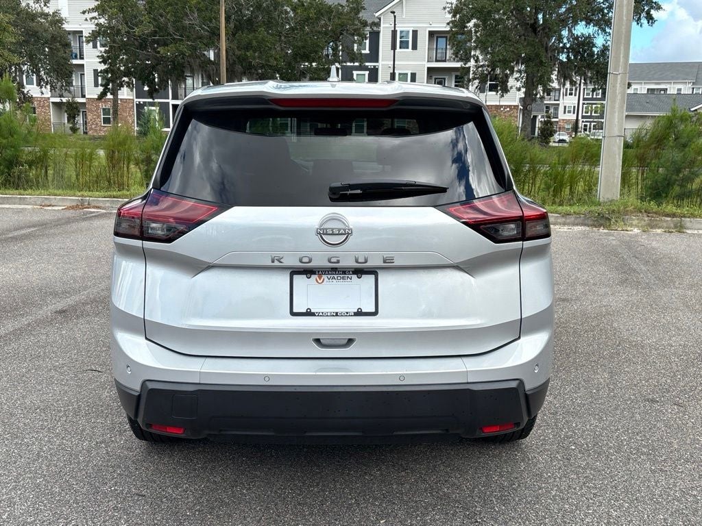 2025 Nissan Rogue SV FWD
