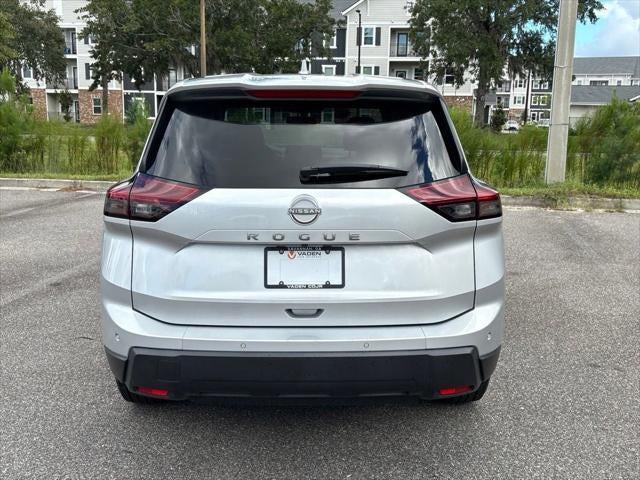 2025 Nissan Rogue SV FWD