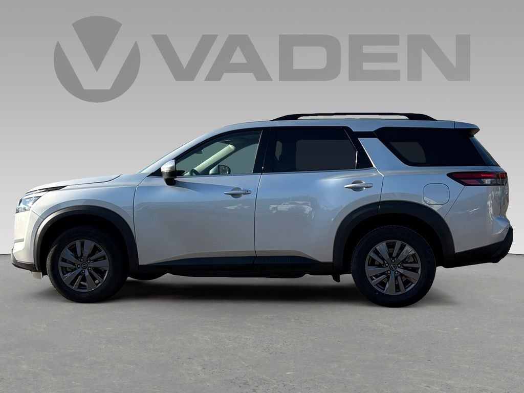 2025 Nissan Pathfinder SV FWD