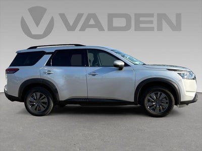 2025 Nissan Pathfinder SV FWD