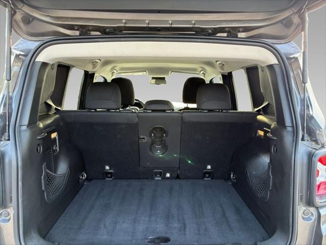 2017 Jeep Renegade Altitude FWD