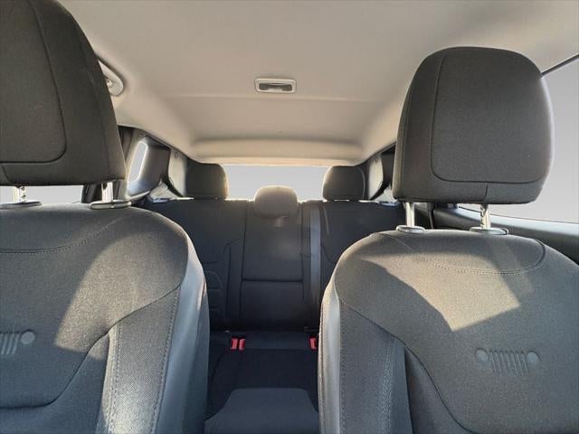 2017 Jeep Renegade Altitude FWD