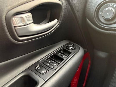 2023 Jeep Renegade Trailhawk 4x4