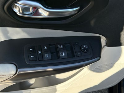 2020 Jeep Cherokee Lux