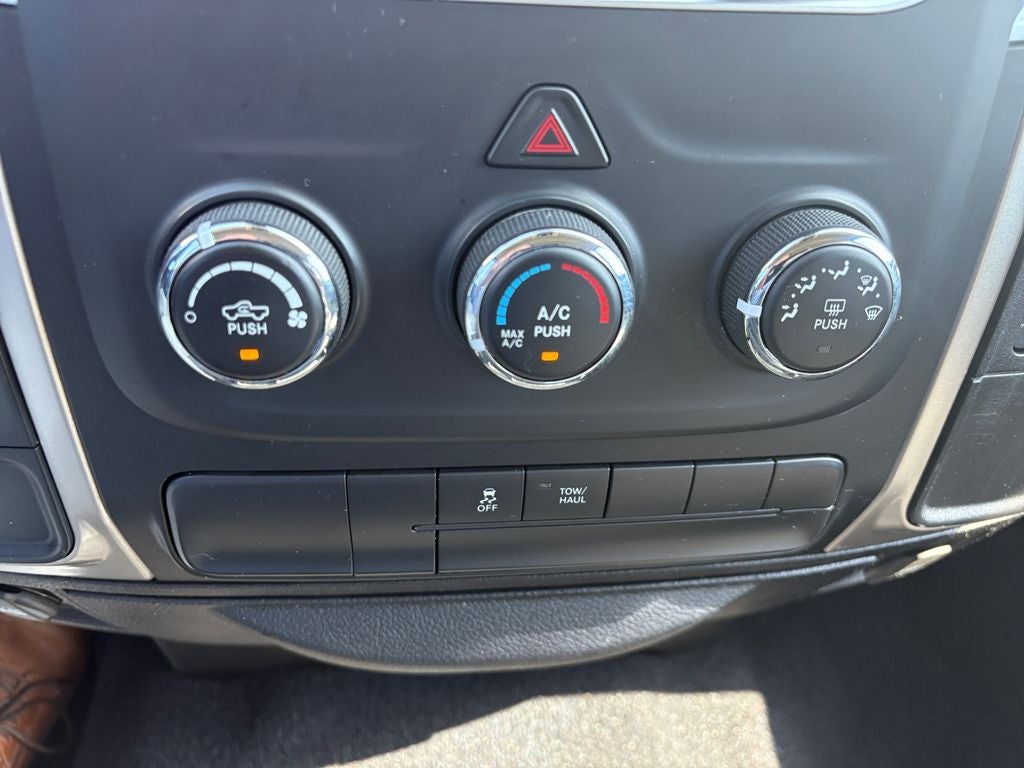 2020 RAM 1500 Classic SLT