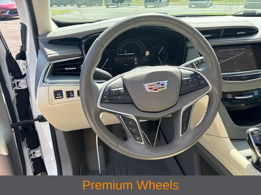 2017 Cadillac XT5 Premium Luxury
