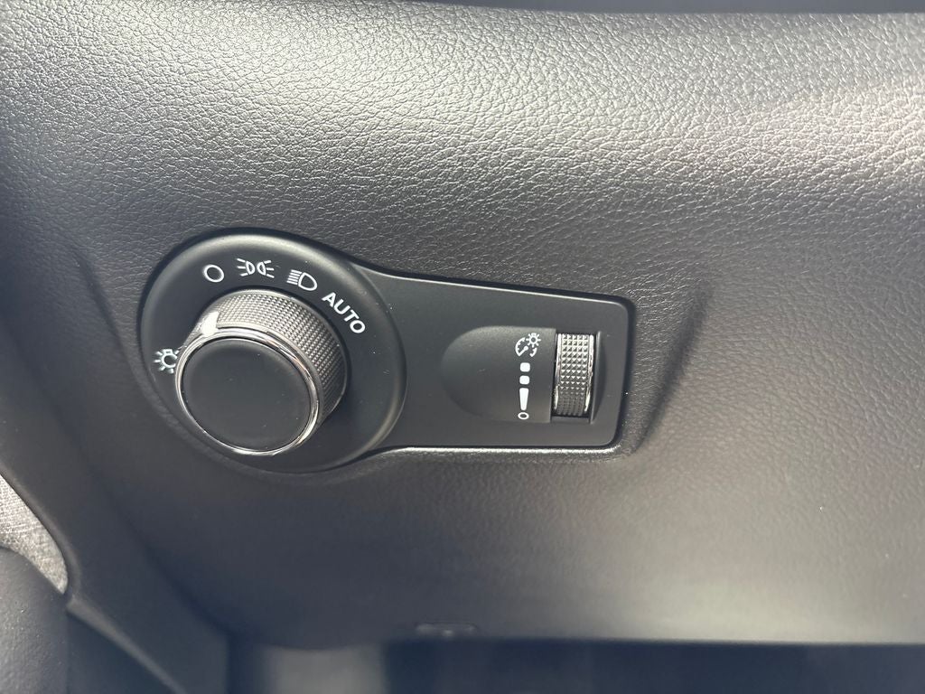 2023 Jeep Compass Sport