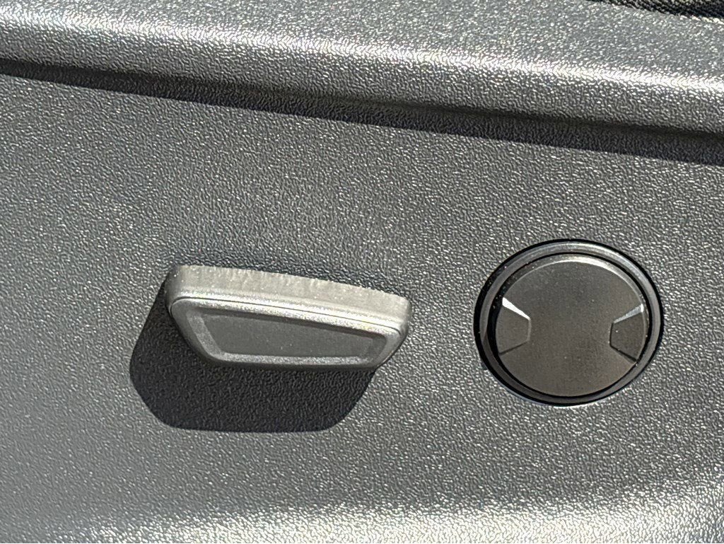 2023 Ford F-150 XL - Photo 16