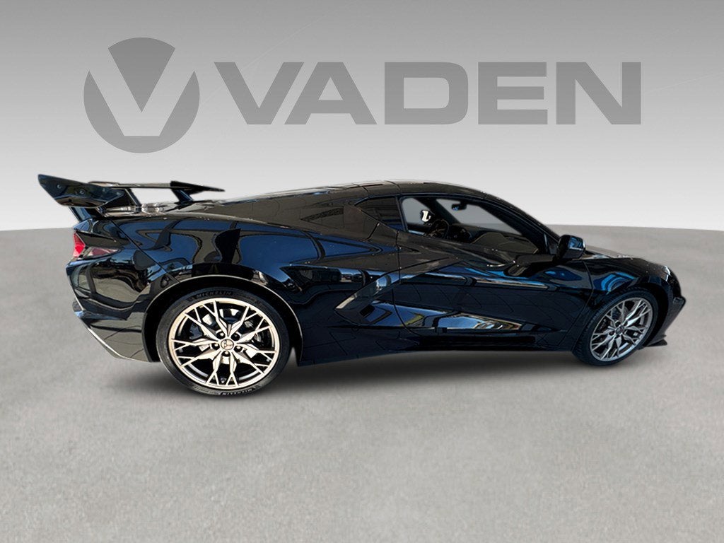 2025 Chevrolet Corvette Stingray 2LT