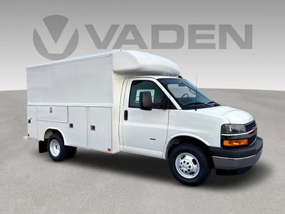 2025 Chevrolet Express Cutaway 3500 1WT