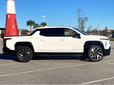 2024 Chevrolet Silverado EV RST