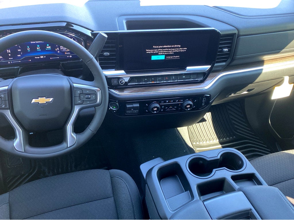 2025 Chevrolet Silverado 1500 LT