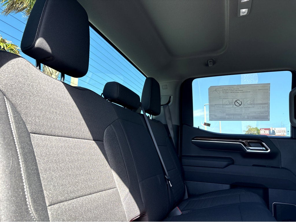 2025 Chevrolet Silverado 1500 LT (2FL)